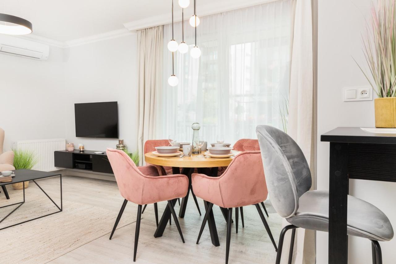 グダニスクHarmonia Oliwska Premium By Renters Prestigeアパートメント エクステリア 写真