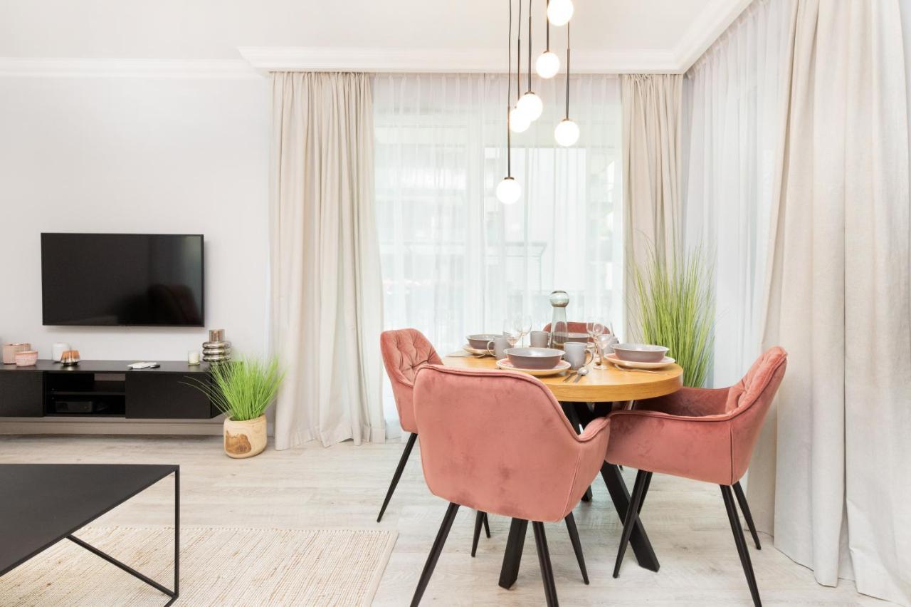 グダニスクHarmonia Oliwska Premium By Renters Prestigeアパートメント エクステリア 写真